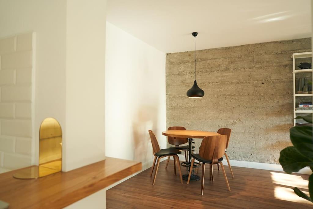 Ultracentral Two Rooms Apartment In Bucureşti Ngoại thất bức ảnh