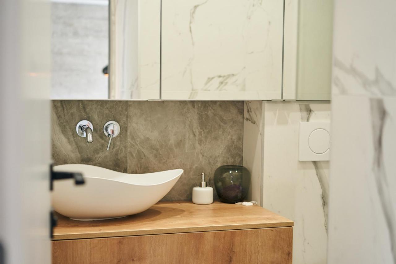 Ultracentral Two Rooms Apartment In Bucureşti Ngoại thất bức ảnh